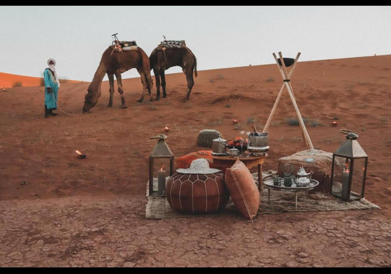 Merzouga Experience Luxury Camp Екстериор снимка